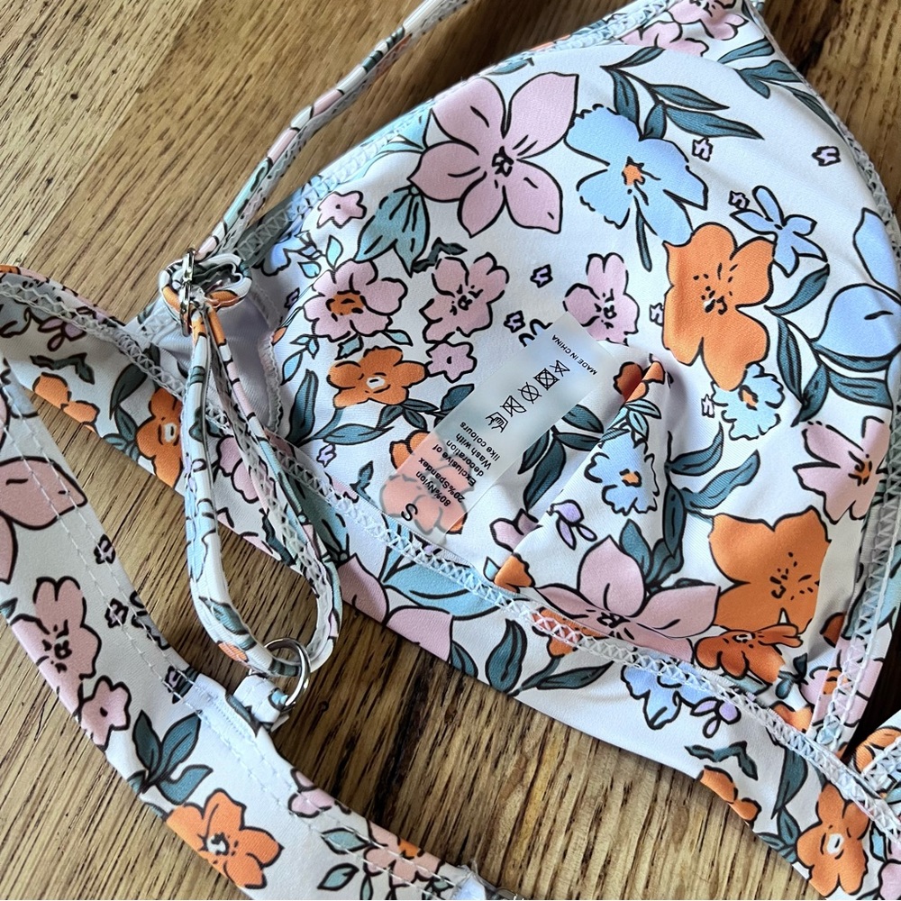 Floral Print Bikini Set (NWT) - Picture 5 of 5